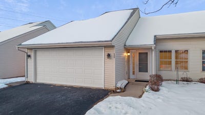 /international/us/535-e-slifer-street-portage-wi-110104259410/