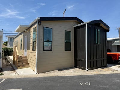 /international/us/24725-pennsylvania-avenue-lomita-ca-110108073606/