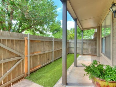 /international/us/11429-springhollow-road-oklahoma-city-ok-110109011558/