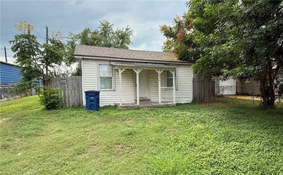 /international/us/2426-avenue-c-ingleside-tx-110104052116/