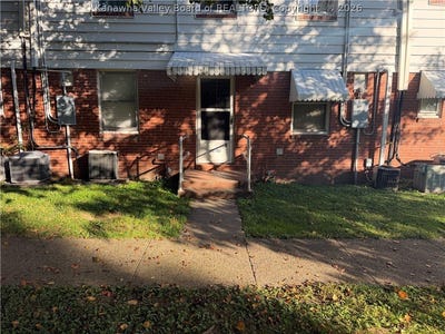 /international/us/406-kenna-drive-south-charleston-wv-110120516747/