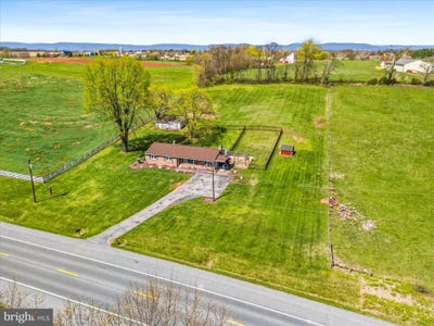 /international/us/12734-woodsboro-pike-keymar-md-110107343719/