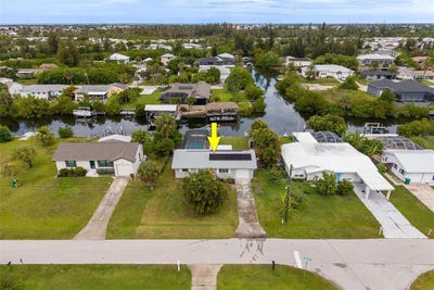 /international/us/3601-wisteria-place-punta-gorda-fl-110108399759/