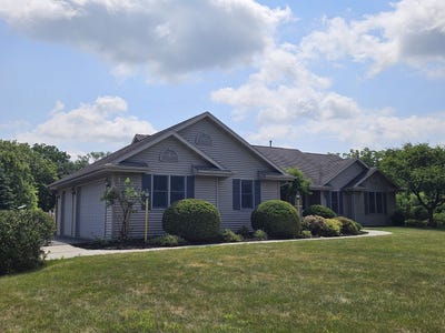 /international/us/5614-n-vista-lane-janesville-wi-110108169523/