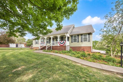 /international/us/84-elm-loop-hustonville-ky-110119920738/