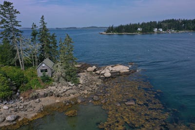 /international/us/tbd-burying-island-vinalhaven-me-110100899713/?lang=zh-tw