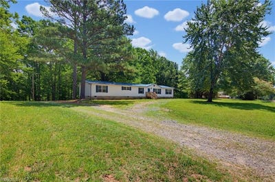 /international/us/1041-whitts-road-madison-nc-110109032997/