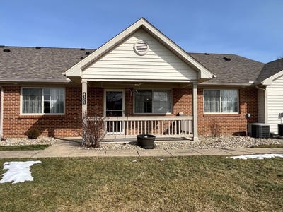 /international/us/4305-strattford-circle-e-zanesville-oh-110105766864/