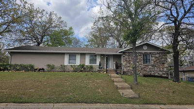 /international/us/701-emerald-gardens-drive-north-little-rock-ar-110106944777/