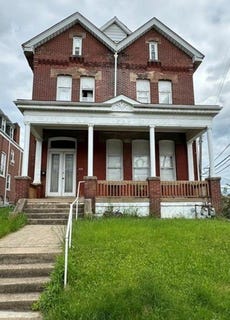 /international/us/425-s-winebiddle-st-bloomfield-pa-110098383338/