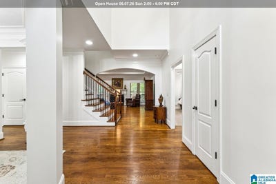 /international/us/282-kensington-lane-alabaster-al-110107799518/