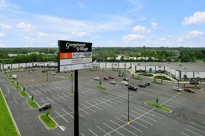 /international/us/401-outlet-center-drive-georgetown-ky-110108379206/