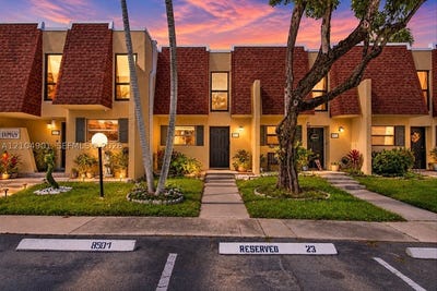 /international/us/8979-palm-tree-ln-pembroke-pines-fl-110120550564/