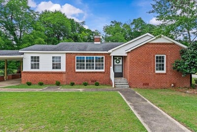 /international/us/409-peachtree-st-headland-al-110108874195/