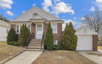 /international/us/196-wardlaw-avenue-providence-ri-110107805925/