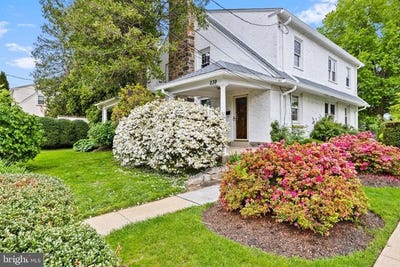 /international/us/239-lowrys-lane-bryn-mawr-pa-110108022231/