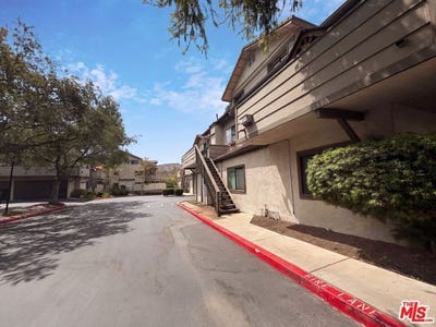 /international/us/68-maegan-pl-thousand-oaks-ca-110110047330/