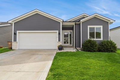 /international/us/1636-s-redtail-avenue-west-des-moines-ia-110100316799/