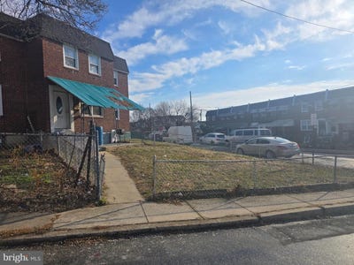 /international/us/7160-clover-ln-upper-darby-pa-110104628524/