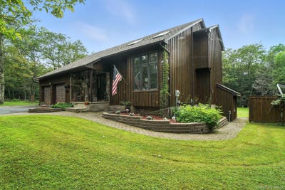 /international/us/139-renner-road-rock-hill-ny-110100831298/
