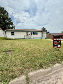 /international/us/640-e-13th-concordia-ks-110109591786/
