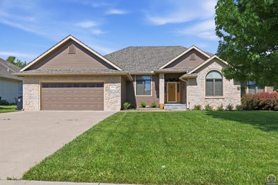/international/us/2523-sw-santa-fe-ct-topeka-ks-110108689563/