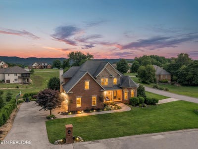 /international/us/1301-woodland-trace-maryville-tn-110108567320/