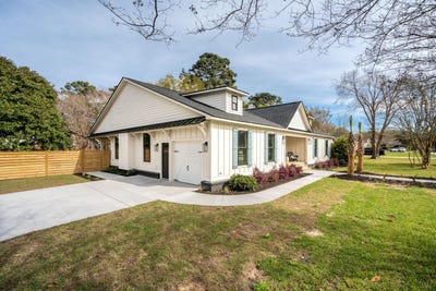 /international/us/980-cottingham-drive-mount-pleasant-sc-110105707581/