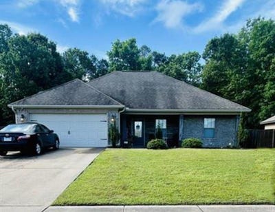 /international/us/1008-huck-finn-boulevard-redfield-ar-110107885378/