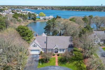/international/us/47-cove-view-drive-south-yarmouth-ma-110099578305/
