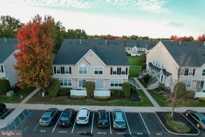 /international/us/1702-delancey-way-marlton-nj-110110406851/