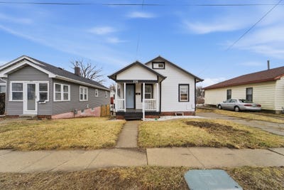 /international/us/230-e-12th-street-n-newton-ia-110106254103/