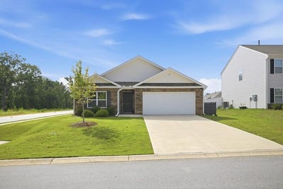 /international/us/101-jasper-ct-greenwood-sc-110109810906/