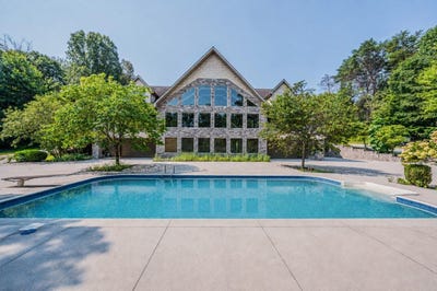 /international/us/344-oak-drive-waynesburg-ky-110109773562/