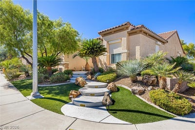 /international/us/2107-noah-tyler-ct-henderson-nv-110120120171/