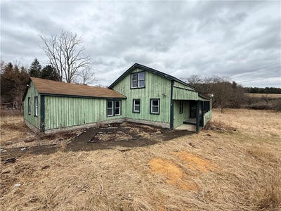 /international/us/2766-county-route-102-addison-ny-110107317299/
