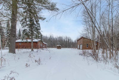 /international/us/266-collins-mill-road-troy-vt-110106812896/