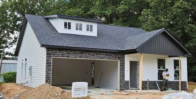 /international/us/115-oak-avenue-roebuck-sc-110101429983/