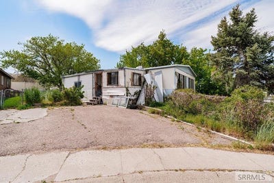 /international/us/55-chestnut-drive-pocatello-id-110107981430/