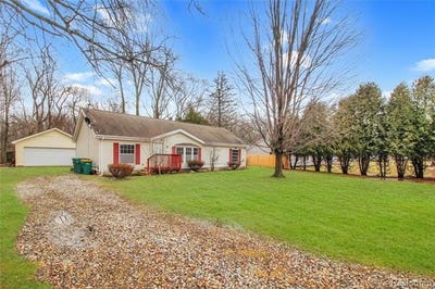 /international/us/7175-ozga-street-romulus-mi-110106241795/