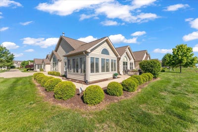 /international/us/2728-j-t-coffman-drive-champaign-il-110107960234/