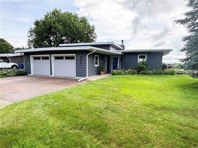 /international/us/335-hilltop-drive-rice-lake-wi-110101223409/?lang=id