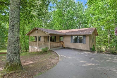 /international/us/103-beale-court-drive-blairsville-ga-110108336913/