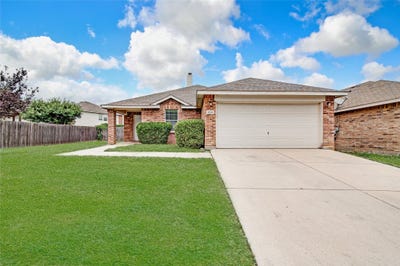 /international/us/596-creekbend-street-crowley-tx-110108618469/