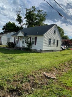 /international/us/108-ferguson-street-jerseyville-il-110109070577/