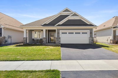 /international/us/19371-74th-avenue-n-corcoran-mn-110107567488/
