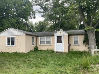 /international/us/402-sheridan-avenue-michigan-city-in-110109110278/