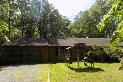 /international/us/1-fillmore-road-millstone-nj-110108449322/