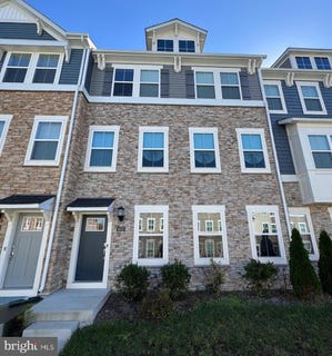 /international/us/4151-skipton-place-white-plains-md-110103167571/