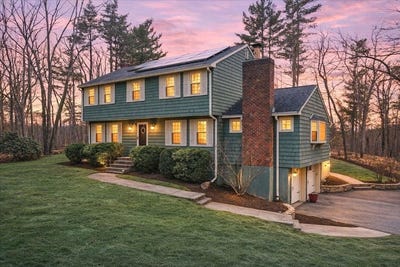 /international/us/32-snyder-rd-medfield-ma-110107077159/